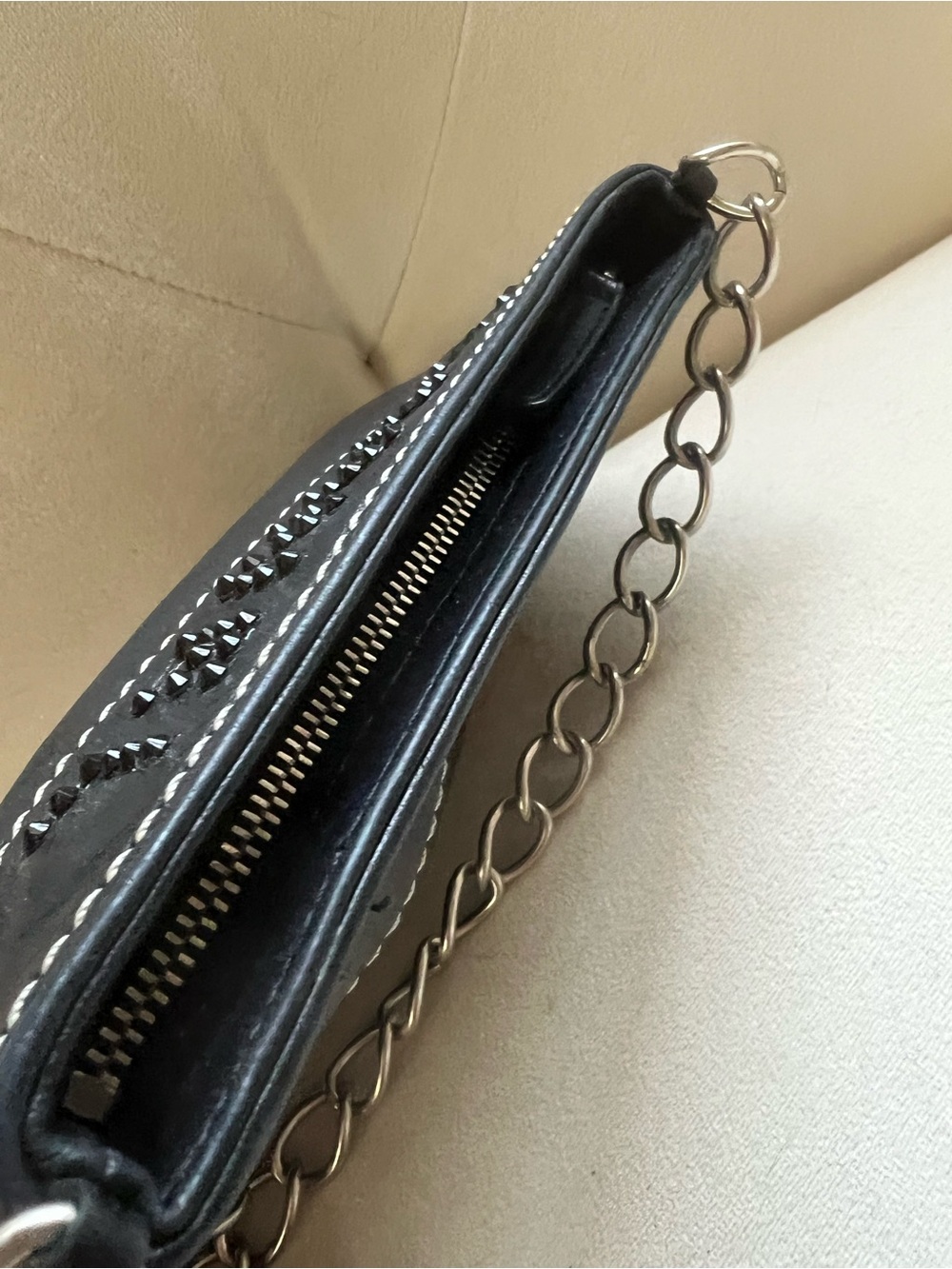 Chanel Small Crossbody Bag Fit iphone pro - Picture 9 of 9